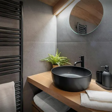 Chalet Fanfoua - Ovo Network