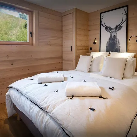 Fanfoua - Ovo Network Chalet